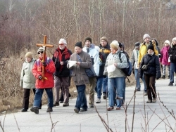 18.03.2017 (sobota) -  Droga Krzyżowa na Zalasnej Górze z Klubem &quot;Przygoda&quot;